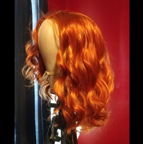 Short wig main image 4